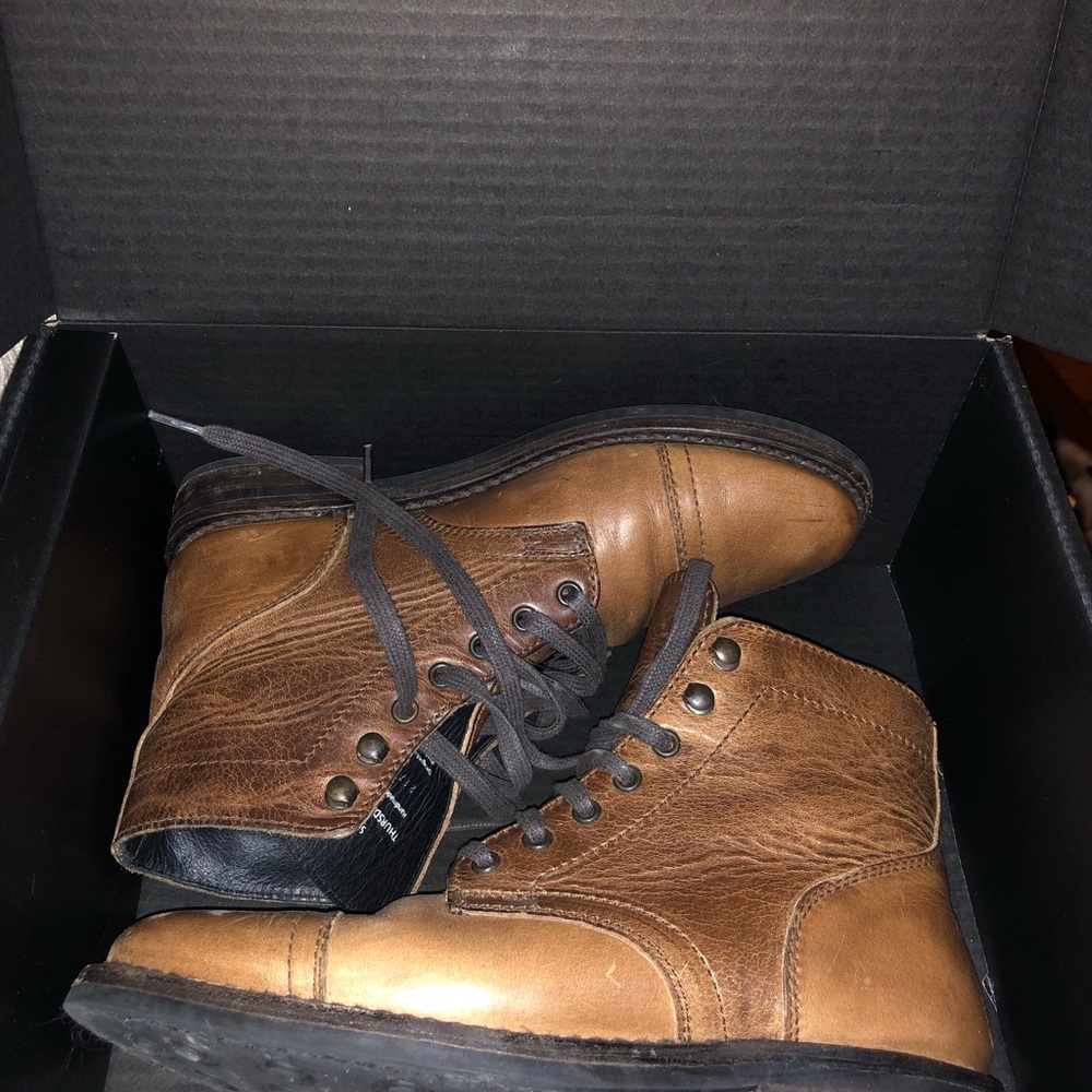 Thursday Boot Captain natural 7.5 chromexcrl horween leather Goodyear welt.